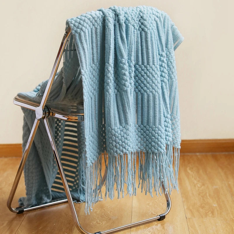Chunky Knitted Tassel Blanket
